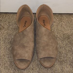 Taupe flats
